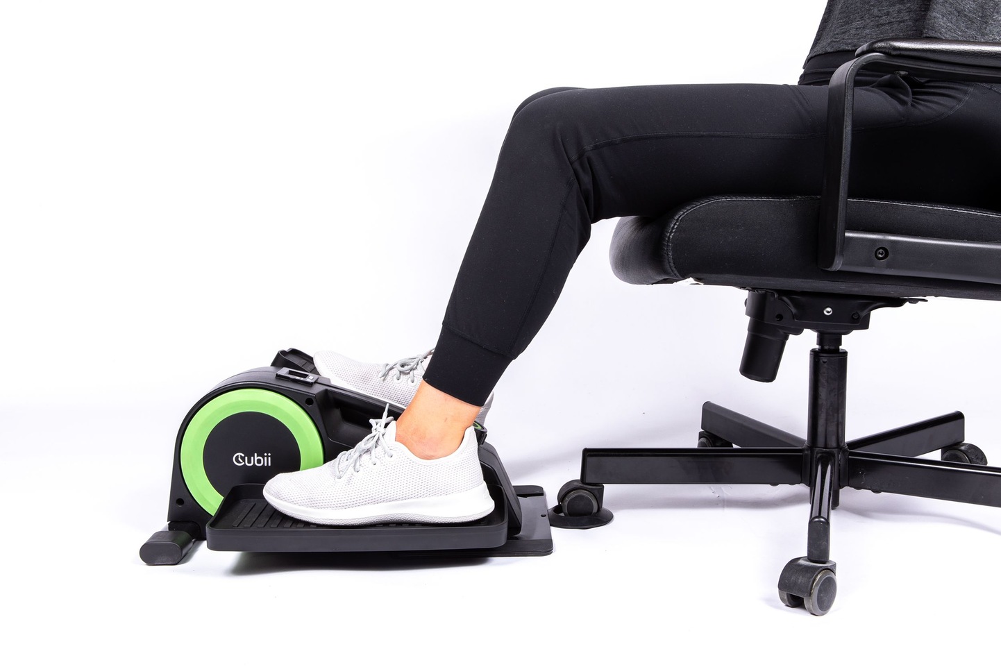 Cubii JR 2 Compact UnderDesk Seated Elliptical with LCD Screen