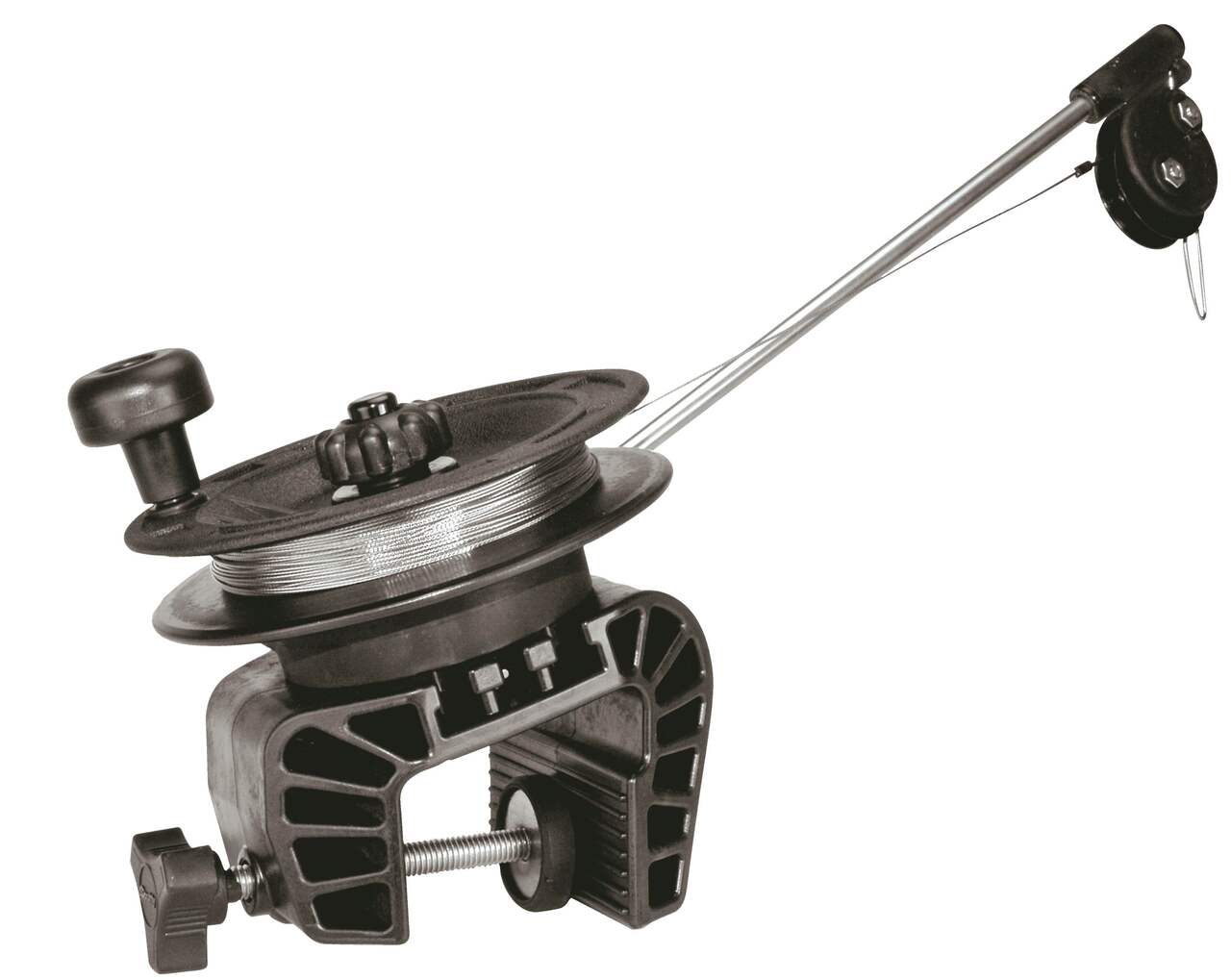 Scotty #1071 Laketroller Downrigger with Portable Clamp Mount