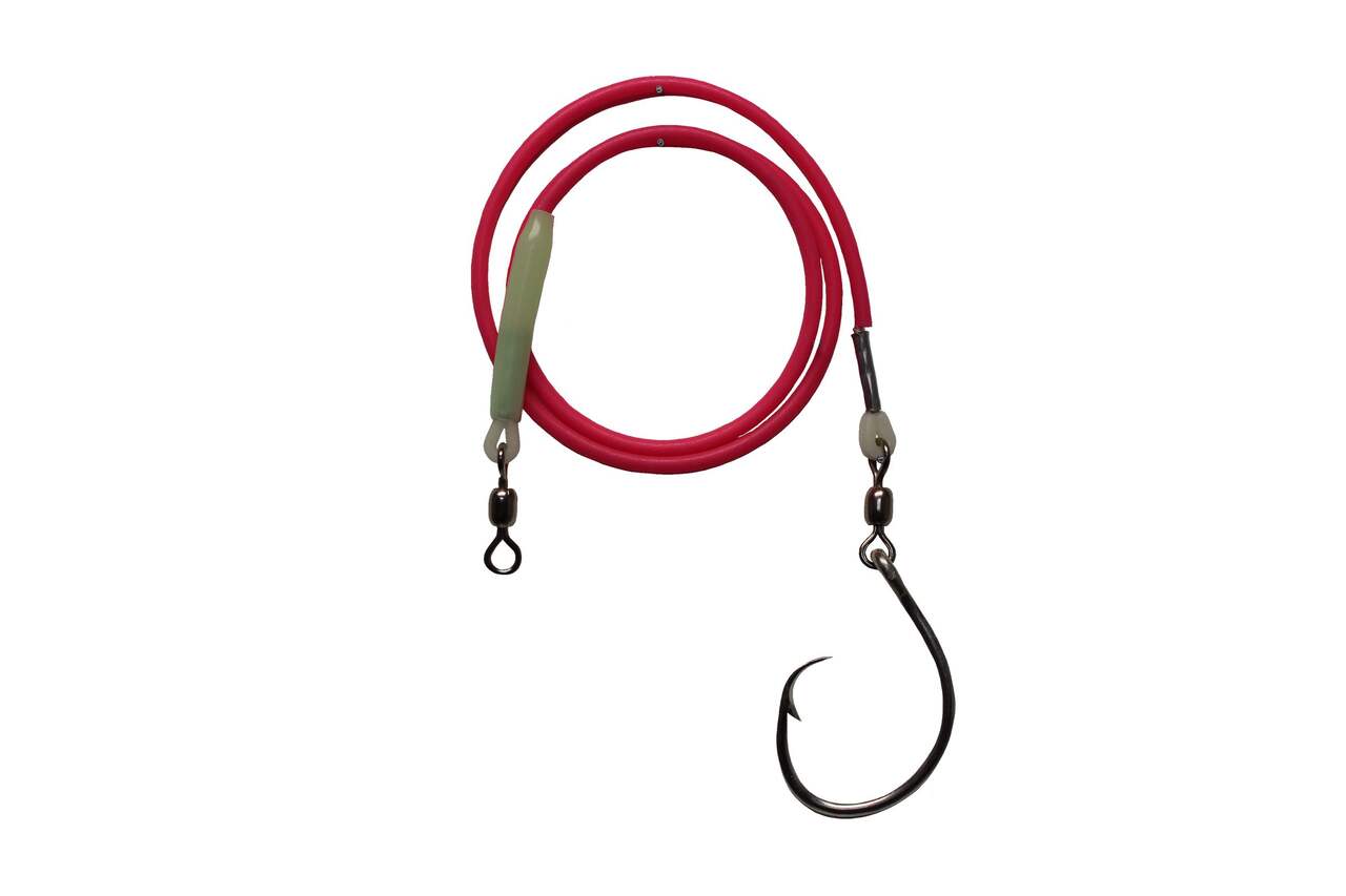 https://media-www.canadiantire.ca/product/playing/fishing/fishing-lures/0772605/delta-guide-series-hali-leader-16-0-circle-hook-200lb-aace880e-3395-4d46-9e4d-94de13f1e047-jpgrendition.jpg?imdensity=1&imwidth=640&impolicy=mZoom