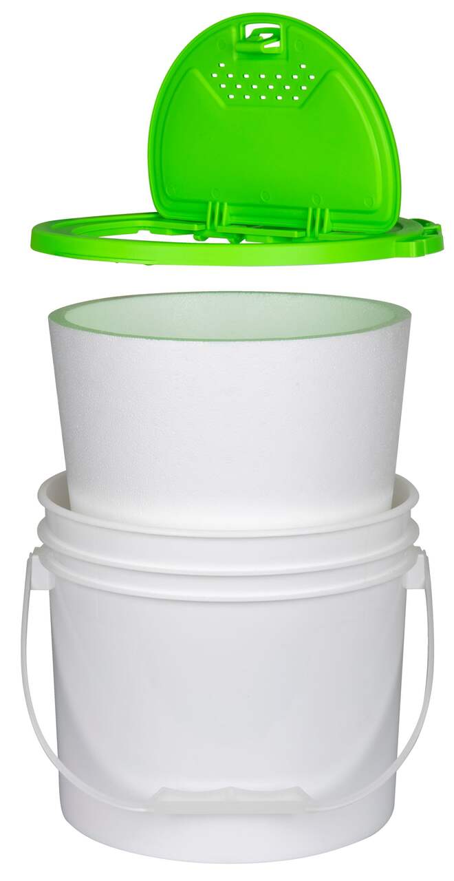 Flambeau Outdoors 6054BC 3.5 Gallon Insulated Minnow Bucket, Live Bait  Fishing Storage, Lime Green/White