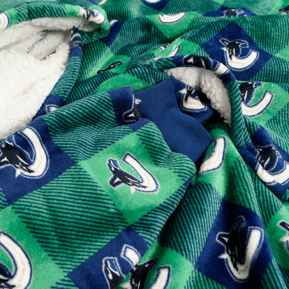 NHL Vancouver Canucks Hockey Team Logo Hooded Sherpa Sweater Blanket