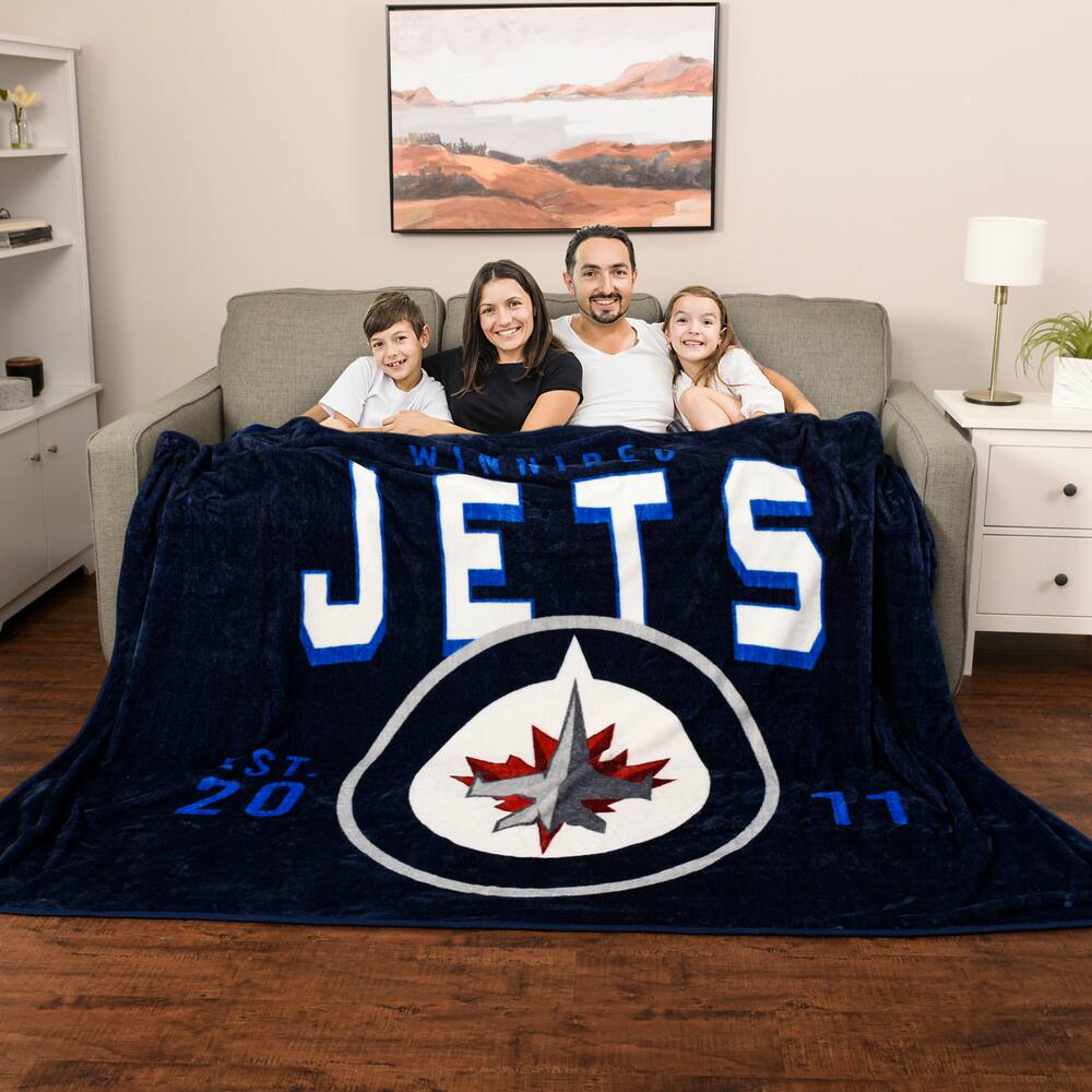 Winnipeg Jets Baby Yoda Fleece Blanket The Force Is Strong - Mugteeco