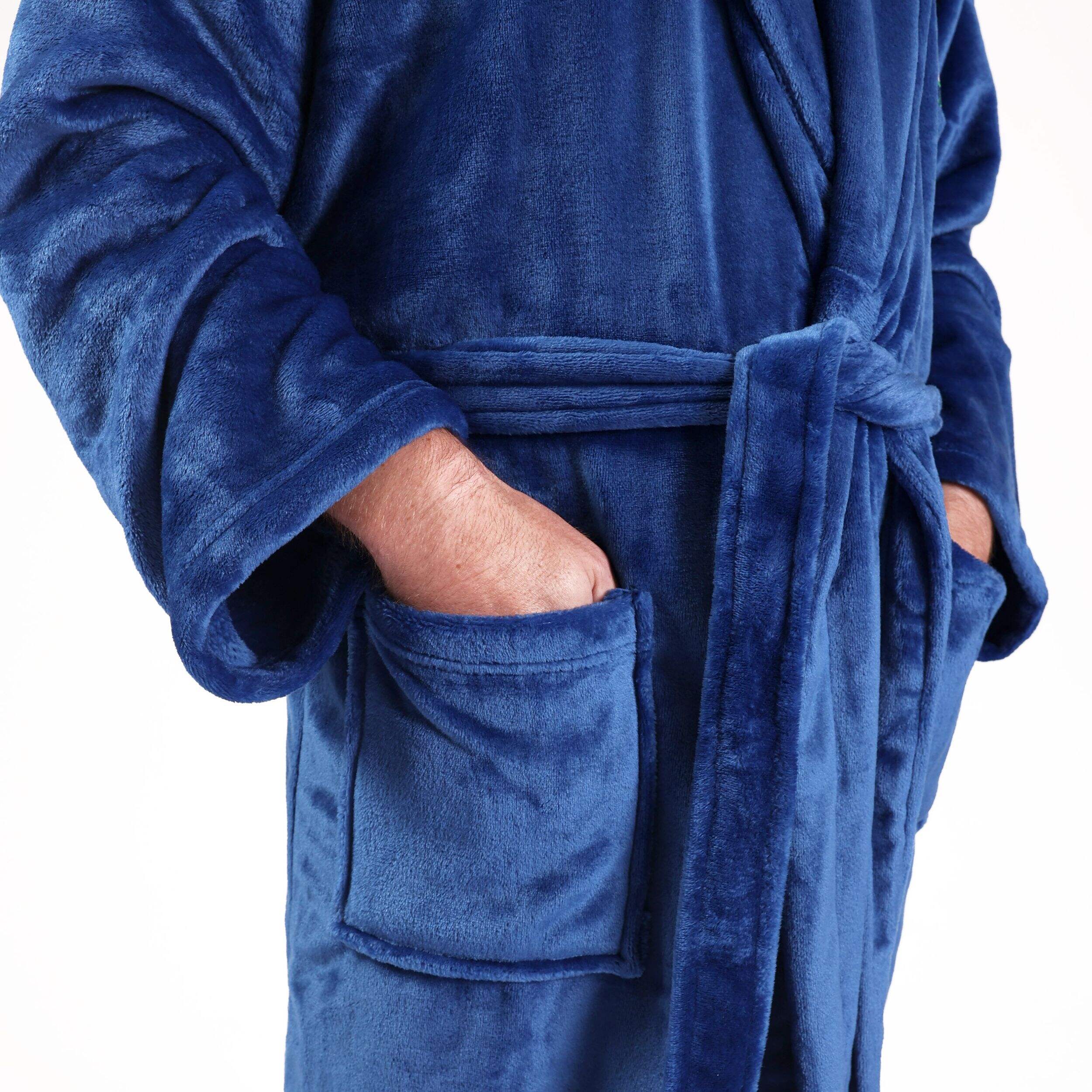 NHL Toronto Maple Leafs Bathrobe, Adult, One Size Canadian Tire
