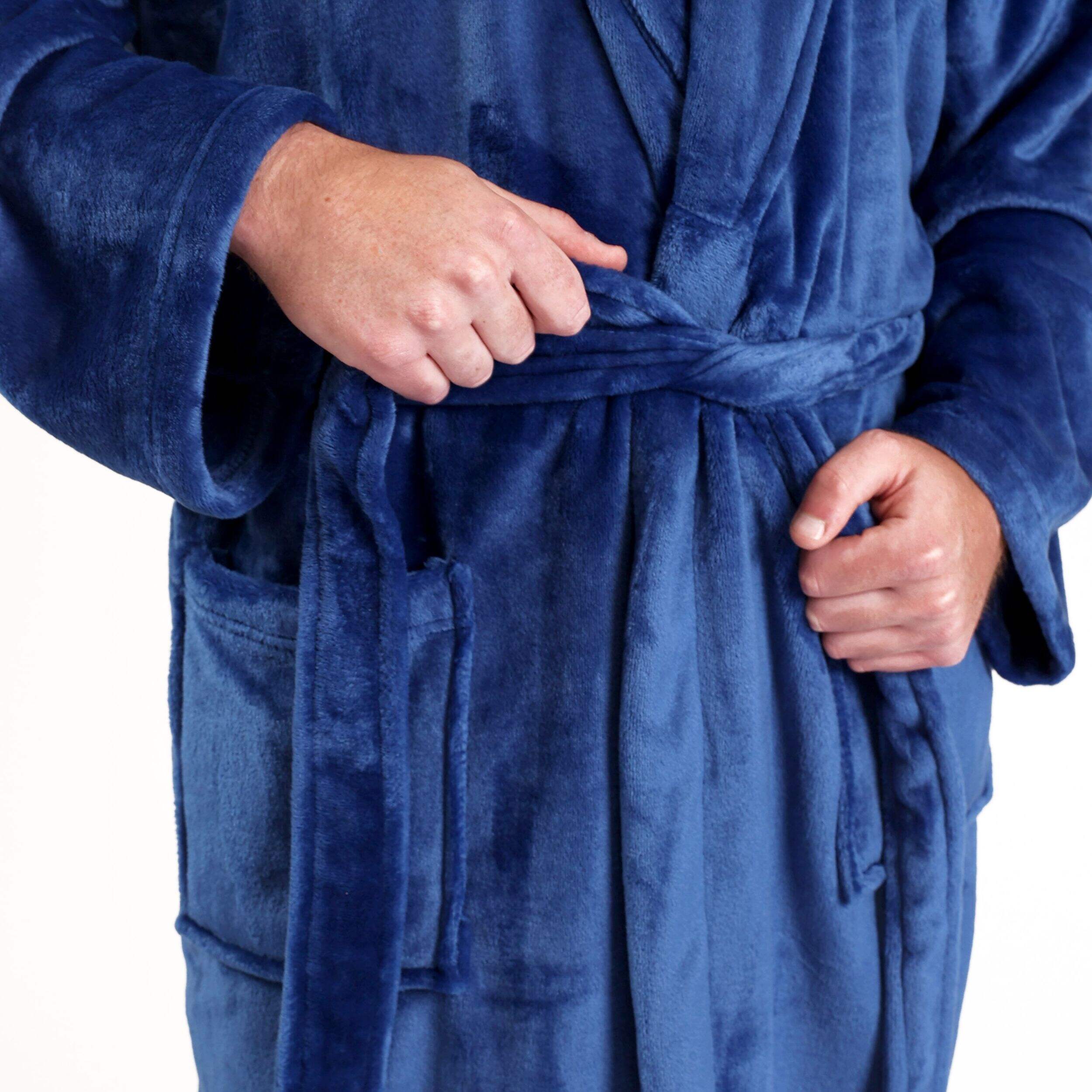 NHL Toronto Maple Leafs Bathrobe, Adult, One Size Canadian Tire