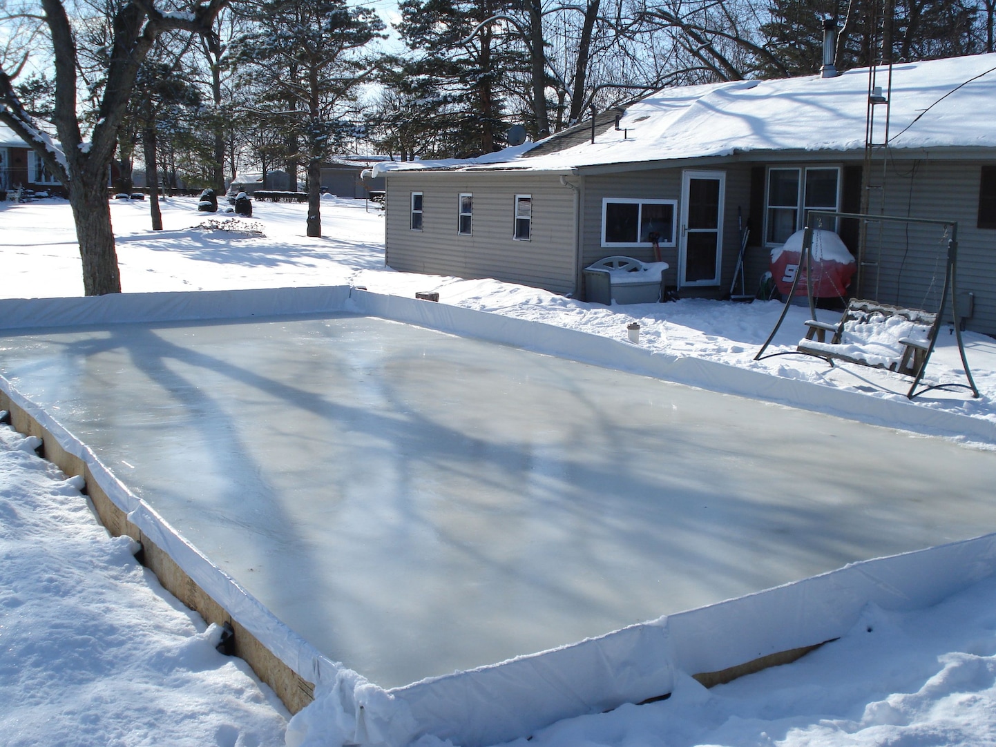 NiceRink Outdoor Ice Rink Kit, 20ft x 40ft Canadian Tire