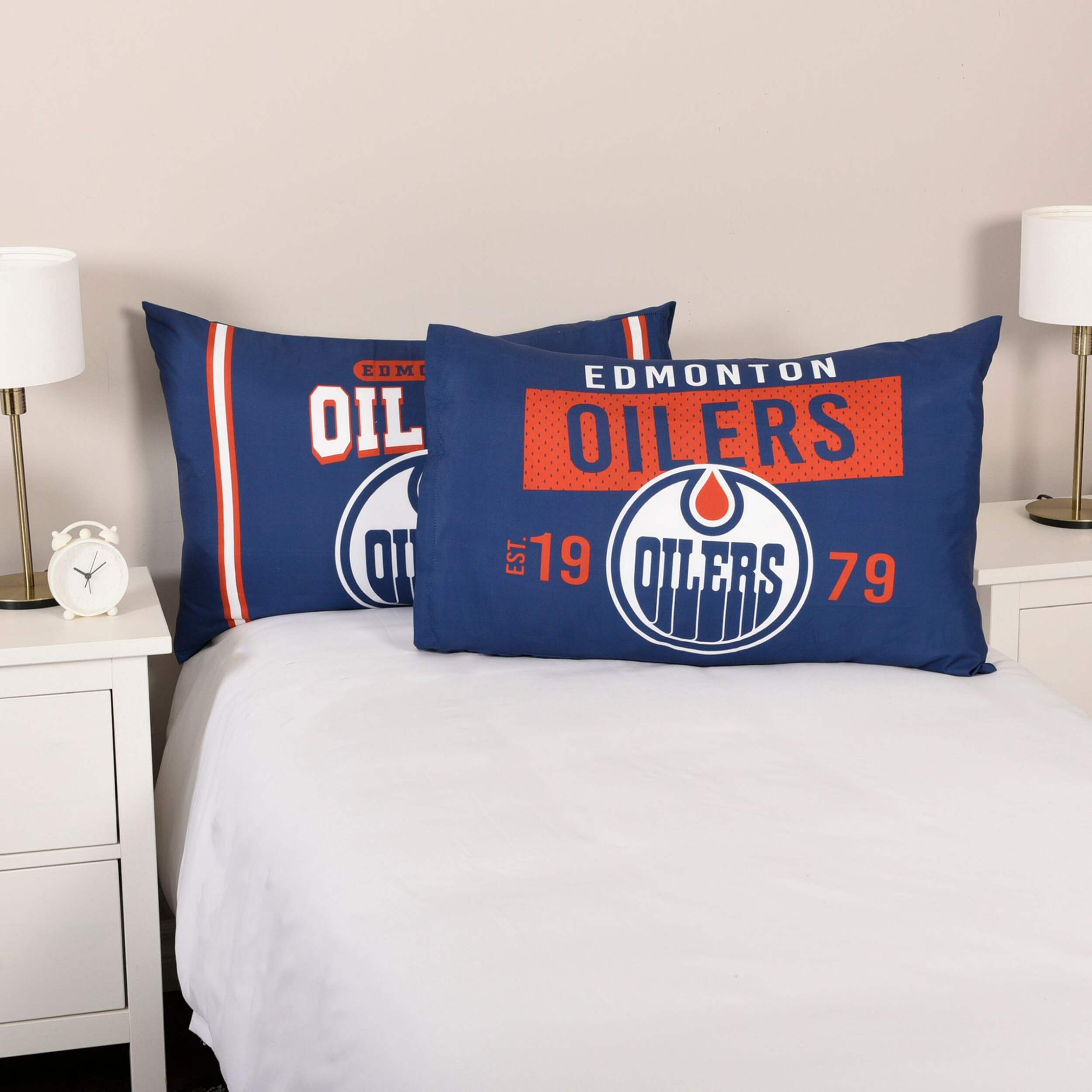 NHL Edmonton Oilers Pillowcase, 2pk, Reversible & Comfortable