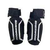 Sherwood Rekker M65 Hockey Elbow Pads, Youth, Black, Assorted Sizes Front_Flat
