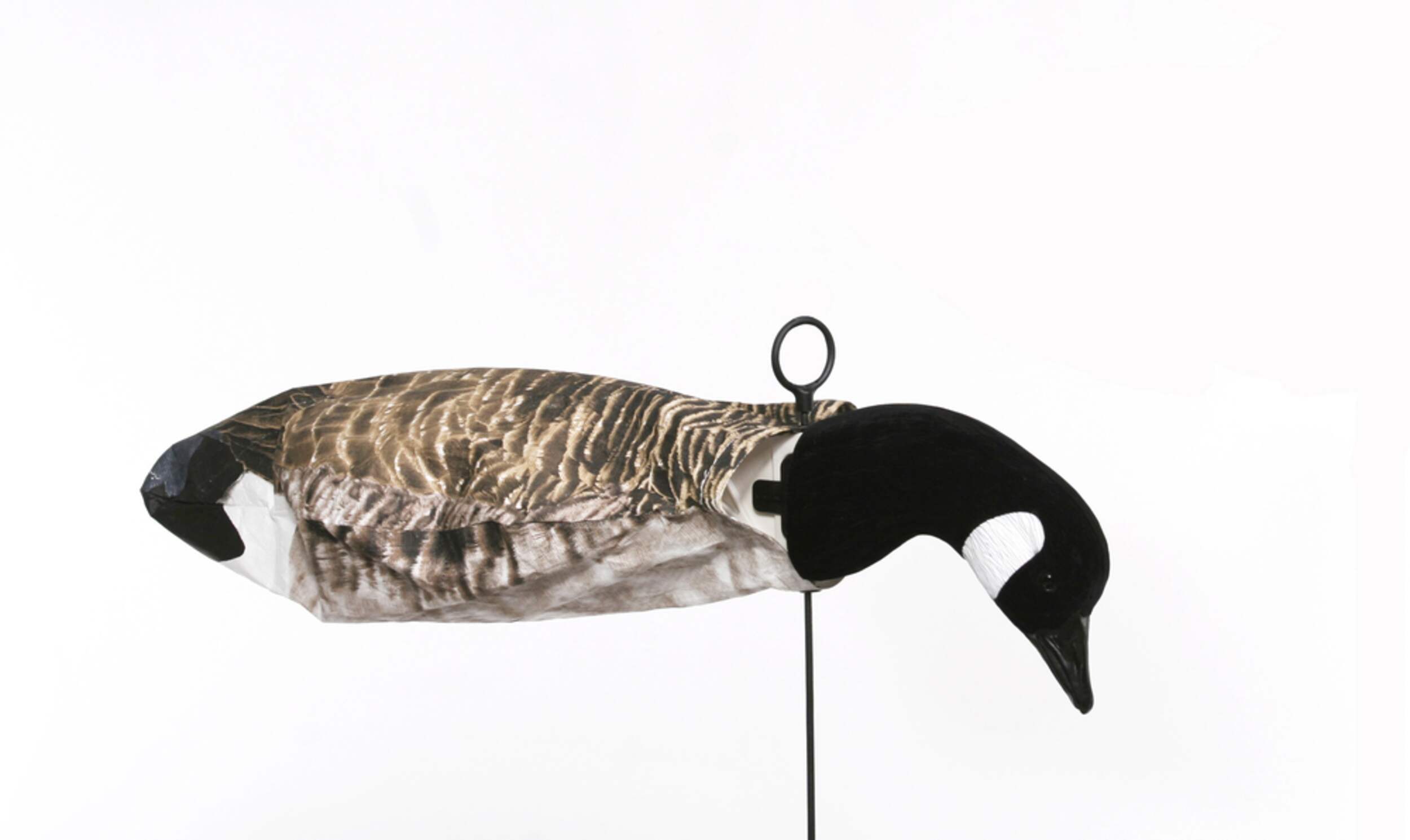 Deadly Decoy Feeder Canada Goose Decoy, 12 x 19in Canadian Tire