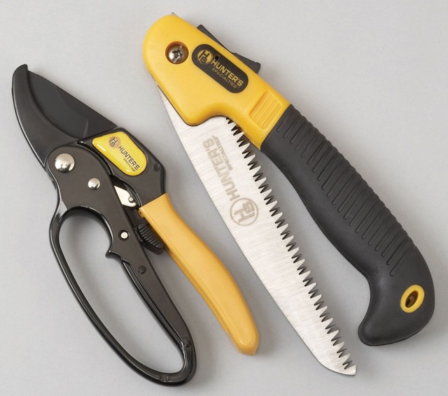 Hunters Specialities Folding Saw and Pruner Set Canadian Tire