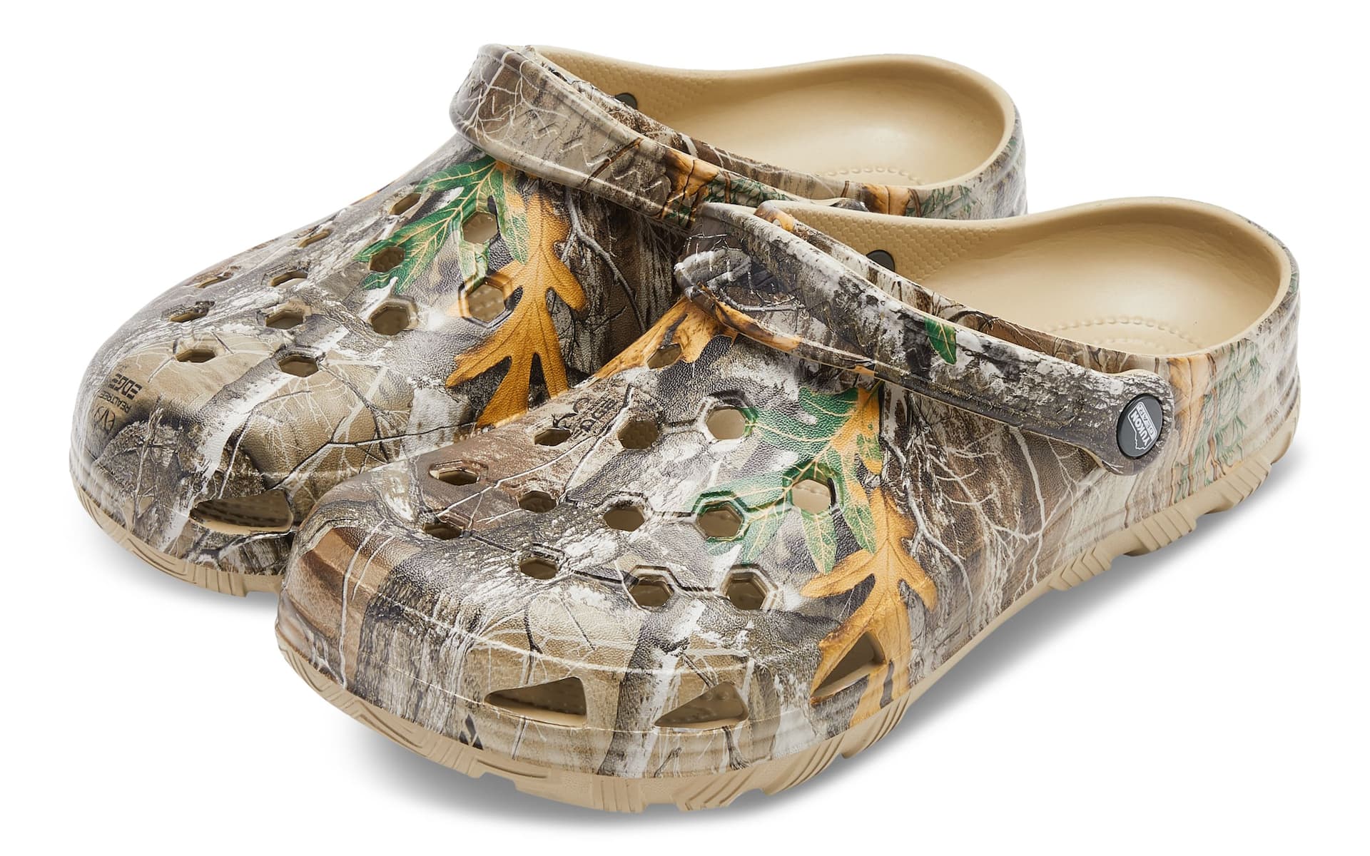 Insulated camo crocs on sale