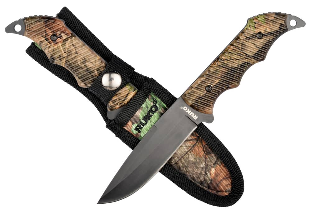 https://media-www.canadiantire.ca/product/playing/hunting/hunting-equipment/0755696/mossy-oak-4-1-8-hunting-knife-camo-fixed-blade-knife-e537e0a7-c8bf-4ae7-b813-a9e5fc495d02.png