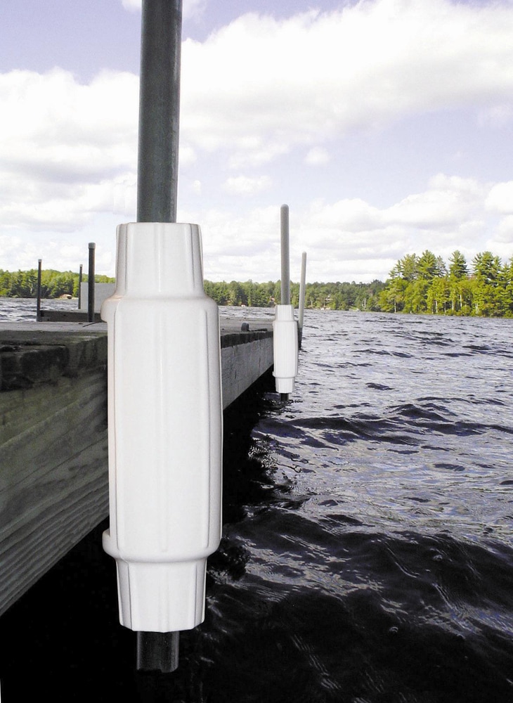 Dock Edge PVC Torpedo Boat Bumper for Dock, White Canadian Tire