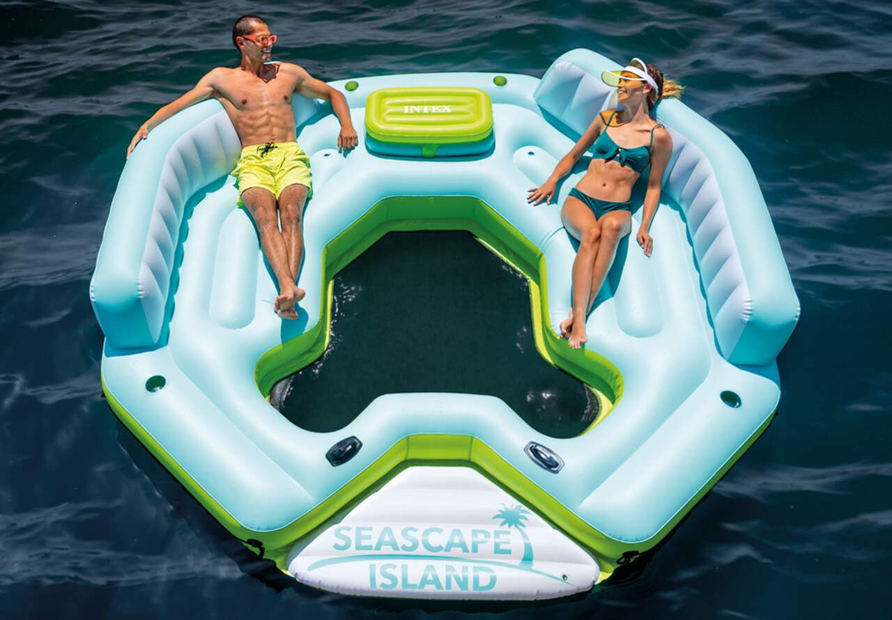 Summer Waves Inflatable Floating River/Lake 4-Person Party Island w/Cooler,  White/Red