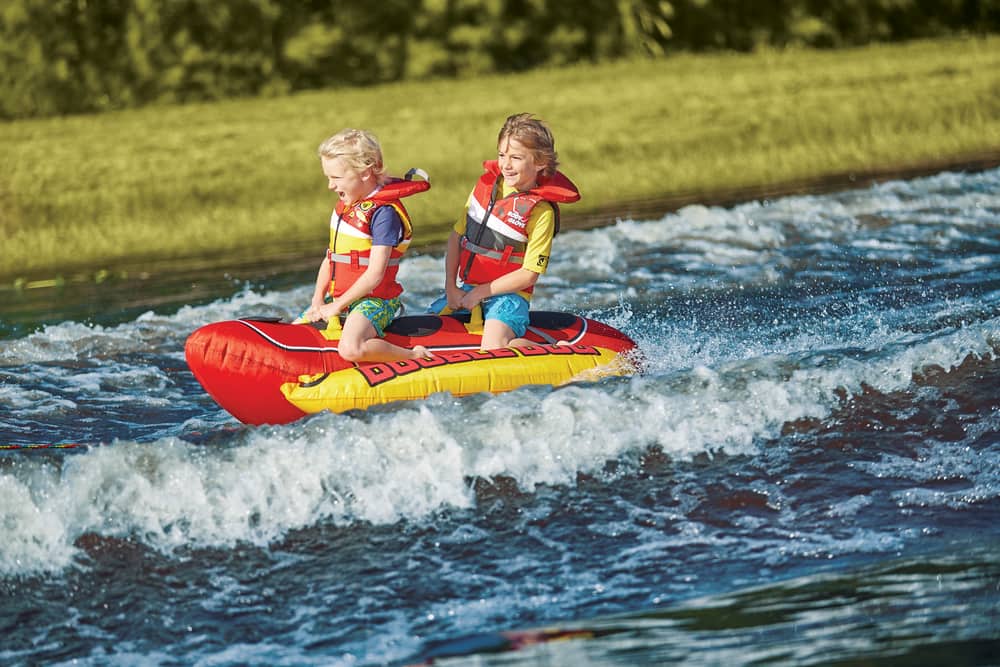 Airhead Hot Dog Air-pump Inflatable Water Boating 3-Rider Towable Tube, Red  Canadian Tire