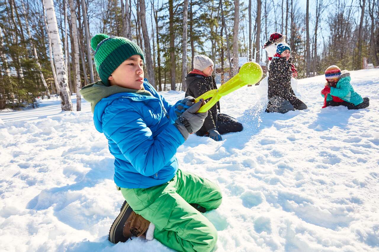 Pince pour moule à boule de neige pingouin pour enfants Snow Fun, jouets  d'extérieur pour la neige, varié, 3 ans et plus