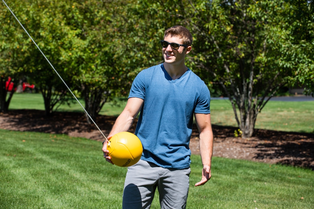 Hathaway Portable WeatherResistant Tetherball Set w/ Base, Cord, Ball