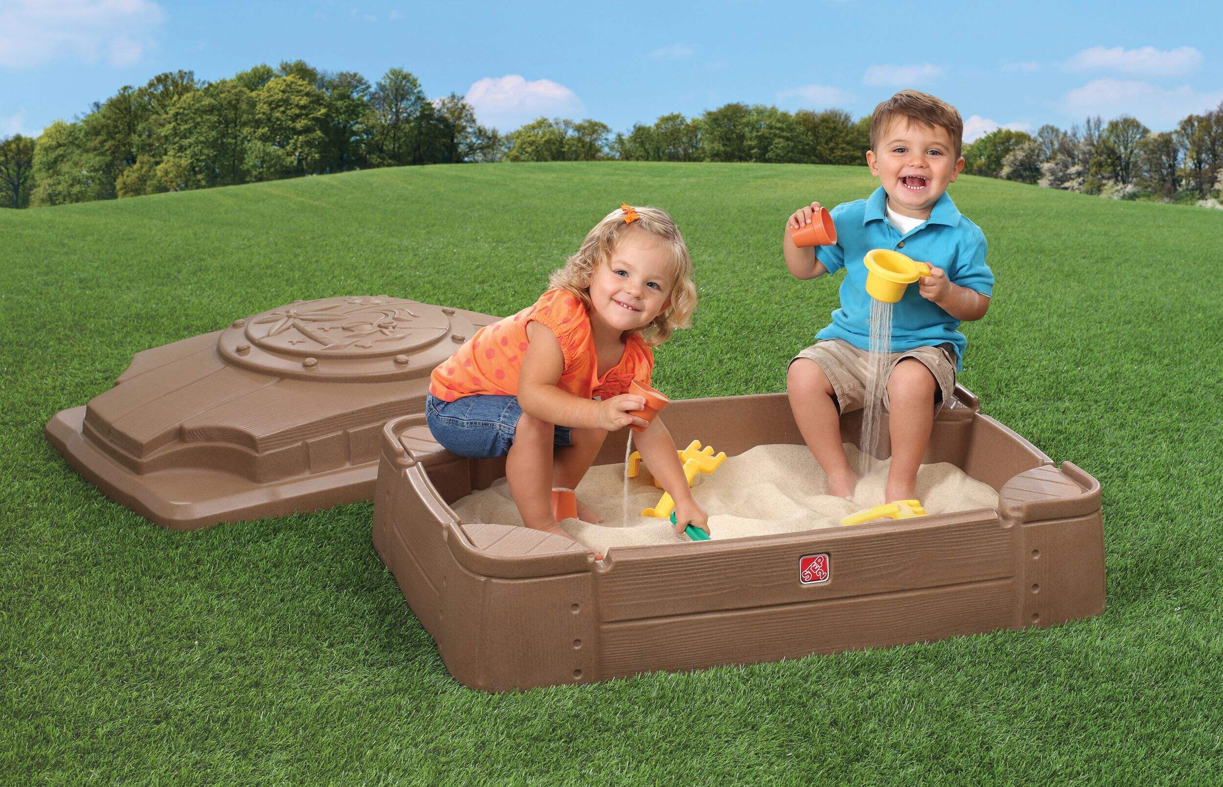 Step2 Outdoor Portable Play & Store Sandbox, 11x42x28in, Kids Ages 2