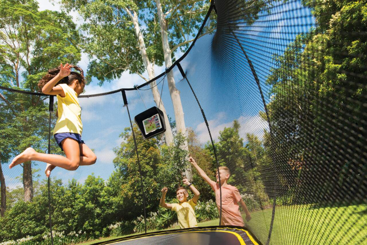 Springfree trampoline hotsell canadian tire