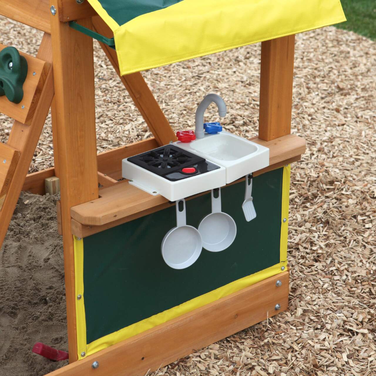 Kidkraft sun bistro hot sale playset