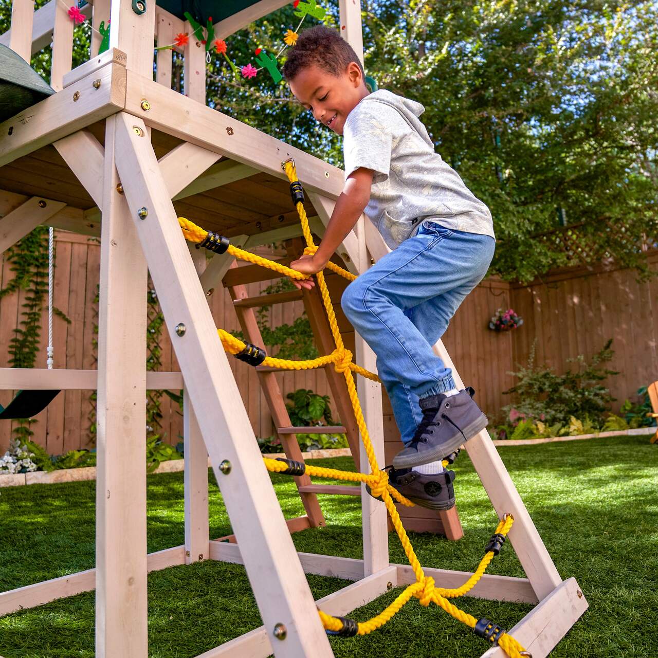 KidKraft Outdoor Sunview Cedar Lumber/Wooden Play Centre, Kids Ages 3-7