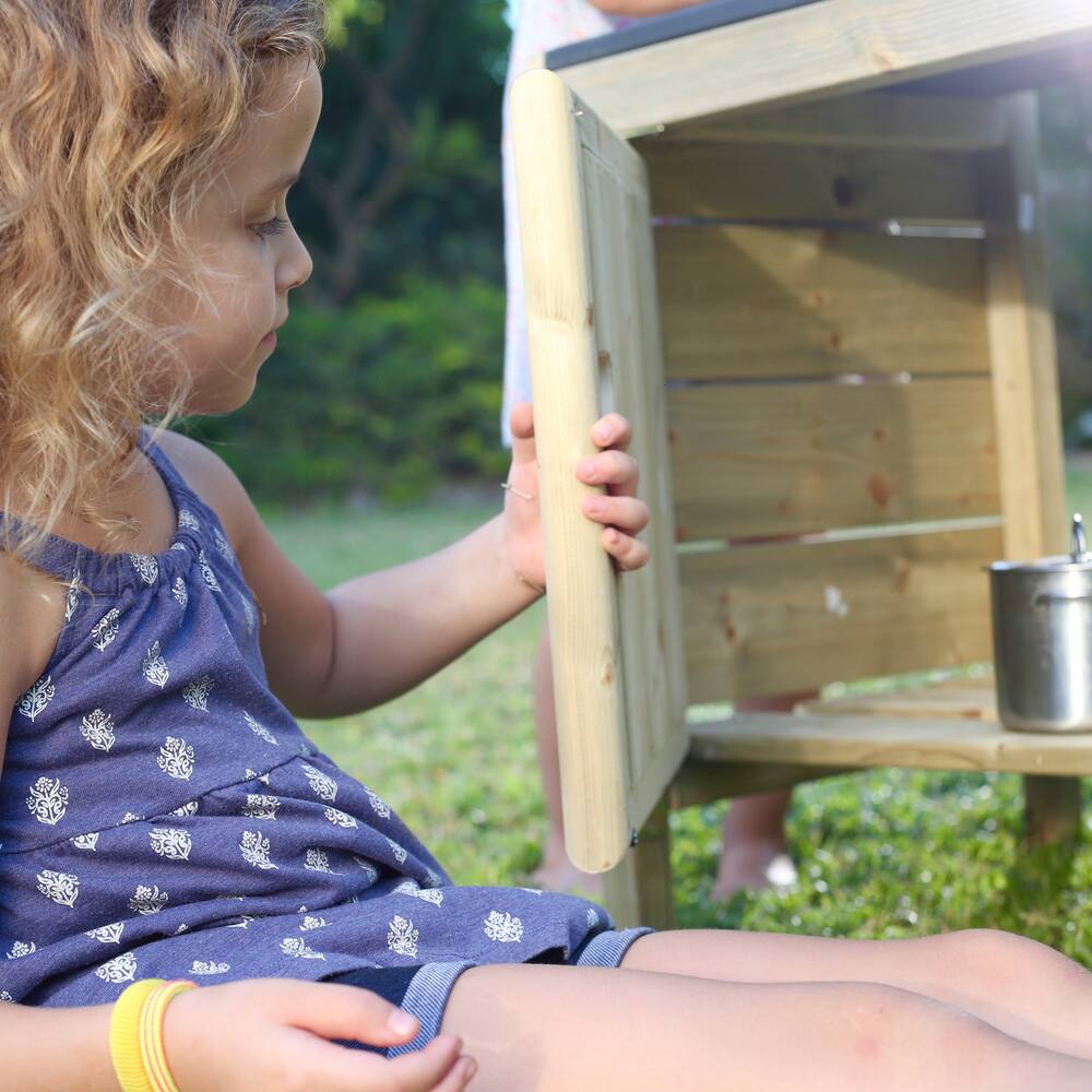 little chef mud kitchen