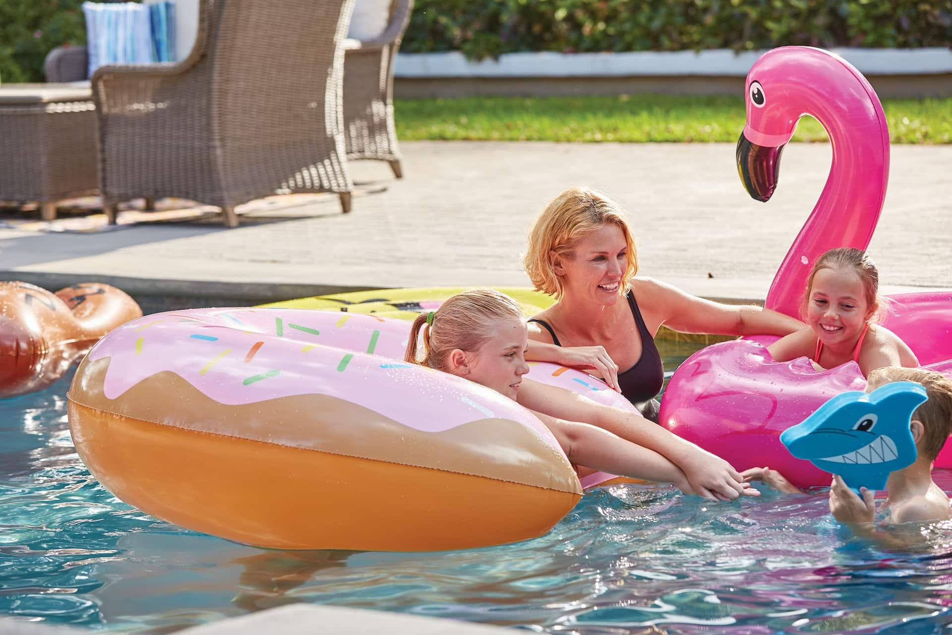 Inflatable ring deals pool