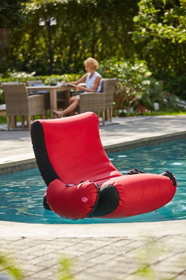 Chaise longue pour piscine Outbound Relax, 41 x 47 po Canadian Tire