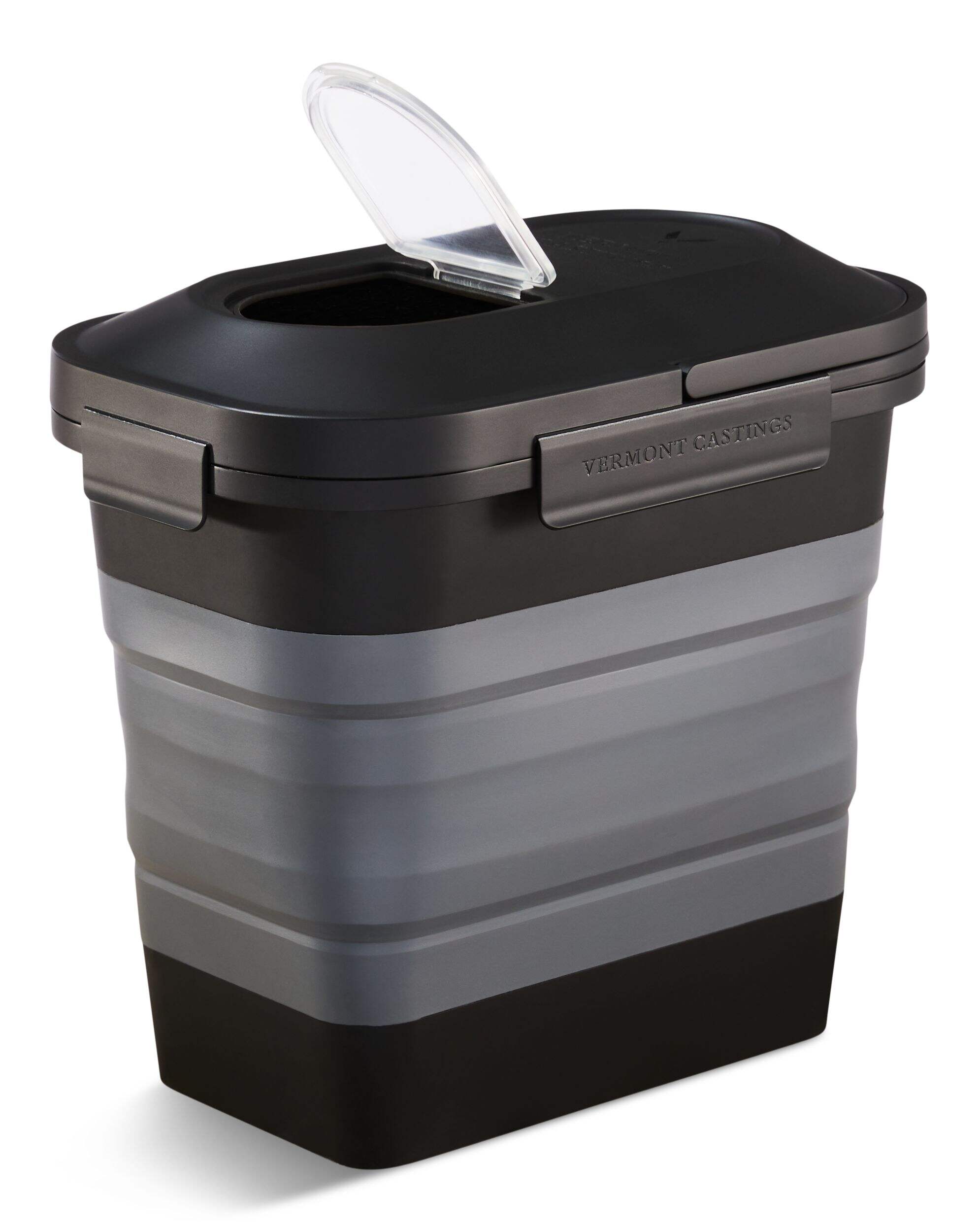 Vermont Castings Collapsible Air-Tight Grilling Pellet Storage Bin with Scoop, 20-lb Front_Angled_Right