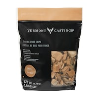 Vermont Castings Maple Flavoured 100% Natural Smoking Wood Chips For BBQ and Smoker, 2-Lb Front_Flat