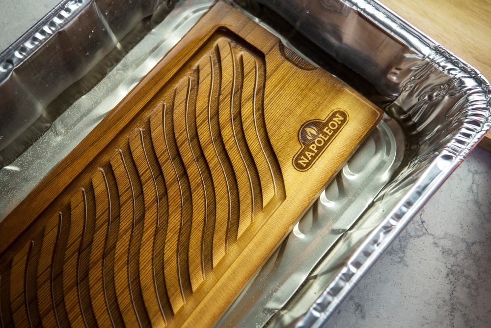 Napoleon PRO Cedar Wood Flavour Infusion Plank For BBQ & Grill Cooking