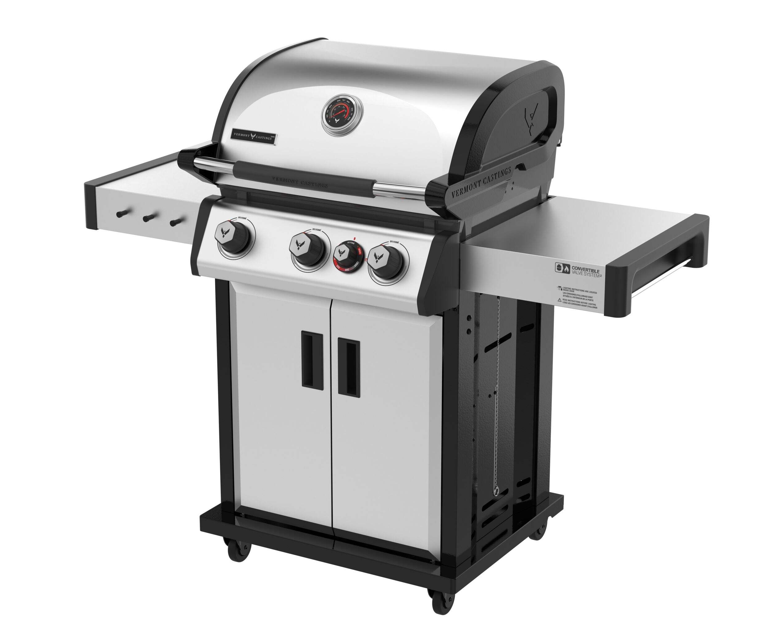 Vermont Castings 3-Burner Propane BBQ with TempASSURED Technology™ Front_Three_Fourths_Angled_Left