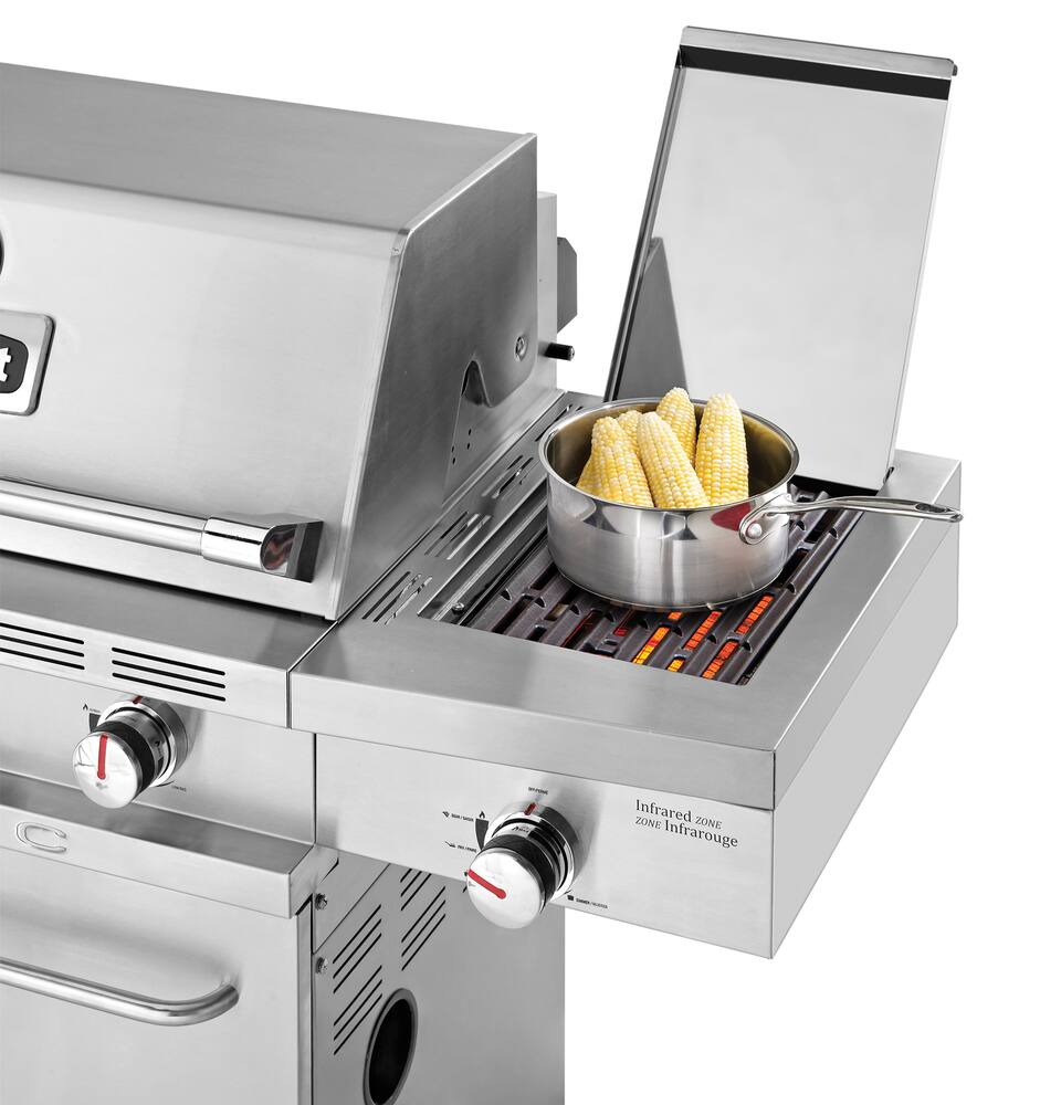 cuisinart ceramic small space gas bbq
