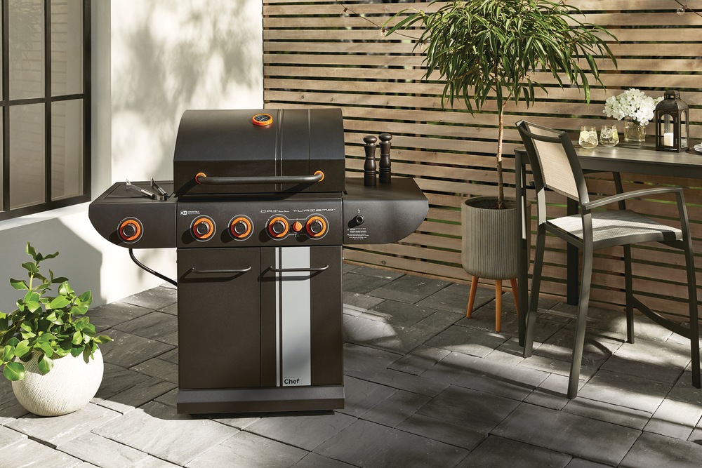 MASTER Chef Grill Turismo 4Burner Convertible BBQ with Side Burner