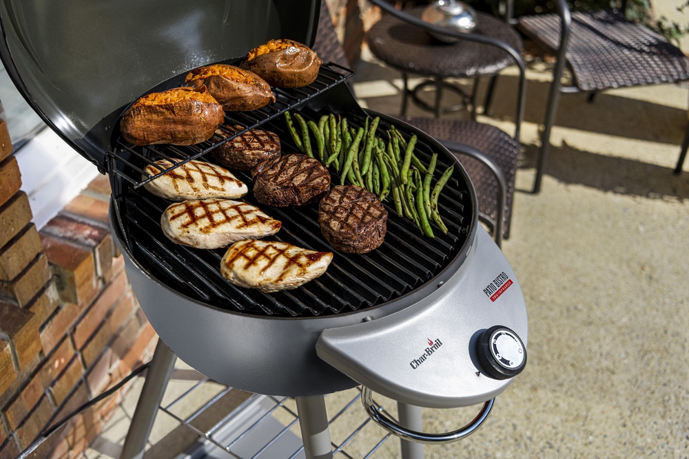 CharBroil Patio Bistro TruInfrared Electric BBQ Grill with a 1500W Burner Canadian Tire