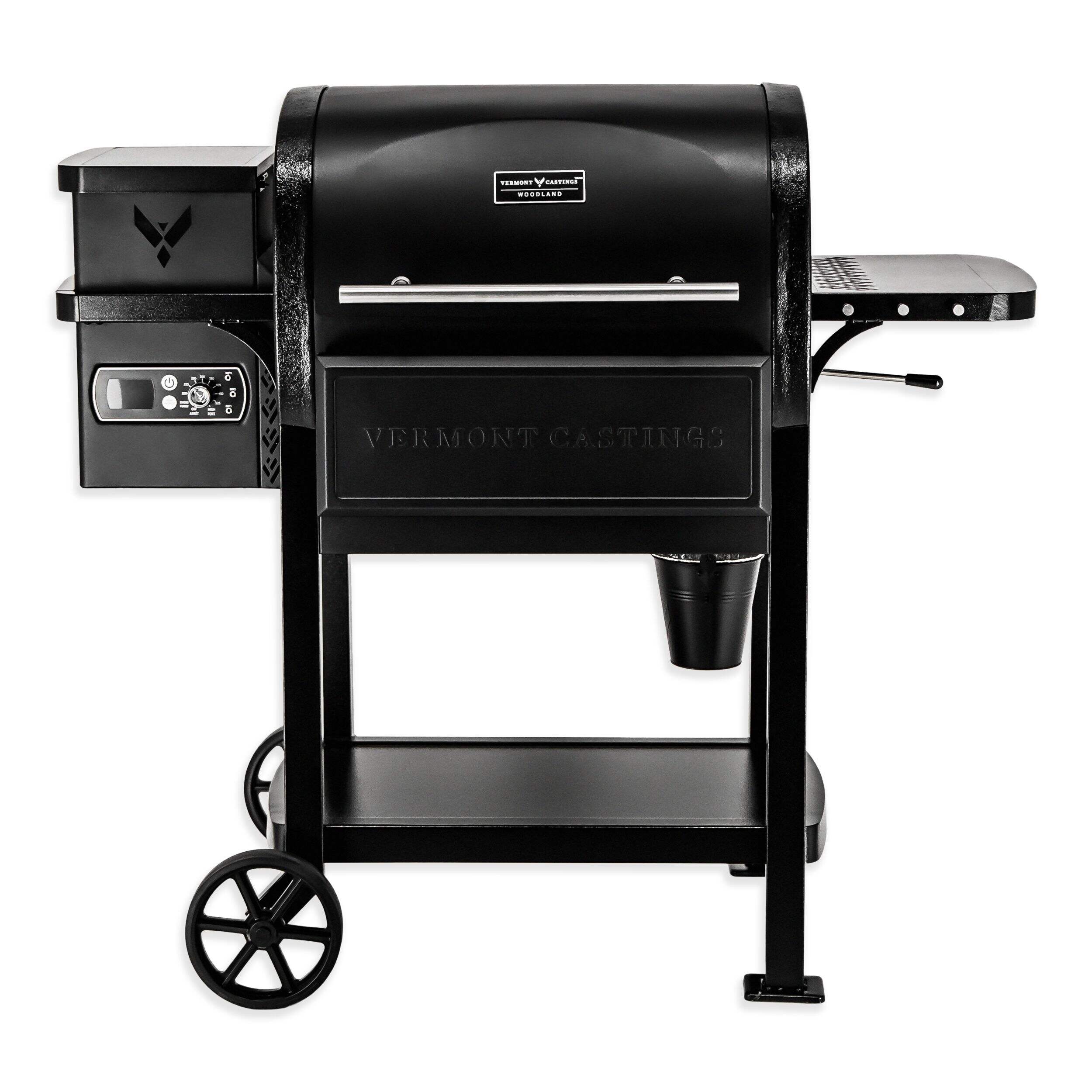 Vermont Castings Woodland™ 750 Sq. In. Pellet Grill Front_Flat