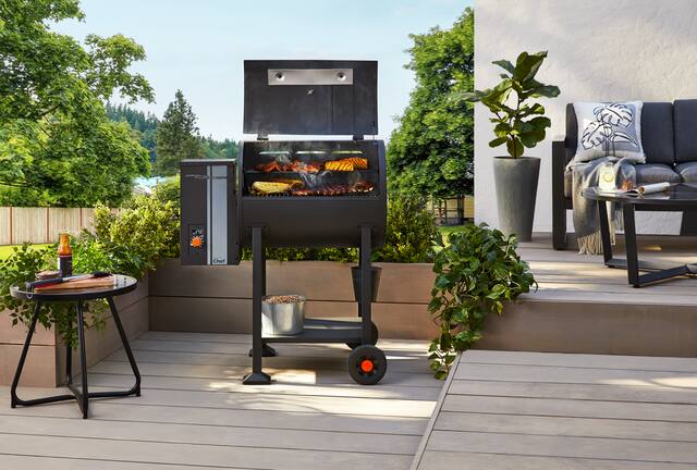 MASTER Chef Grill Turismo Wood Pellet Grill & Smoker with Digital ...
