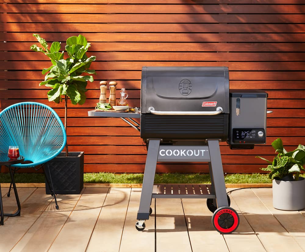 Coleman Cookout Wood Pellet Grill & Smoker with Digital Controls ...