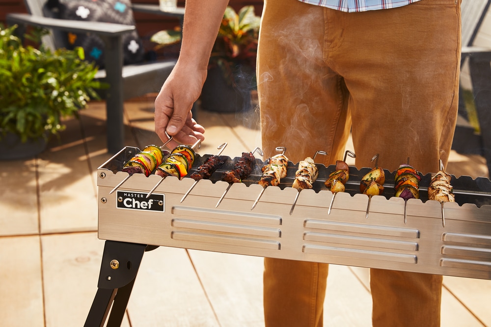 MASTER Chef Spiedini Portable Charcoal BBQ & Skewer Grill with a