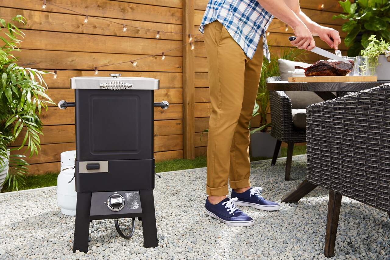 MASTER Chef 3-in-1 Outdoor Deep Fryer, Air Fryer & Smoker with Propane Gas  Burner