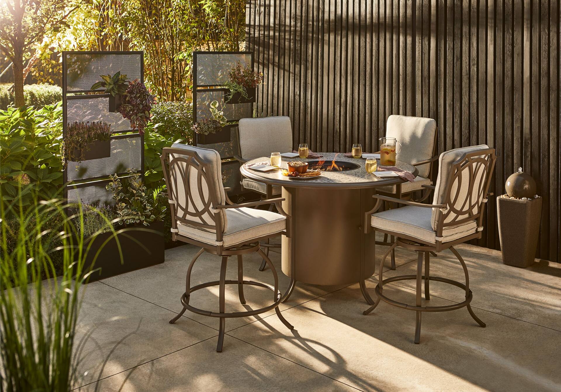 Canadian tire dining online set outdoor