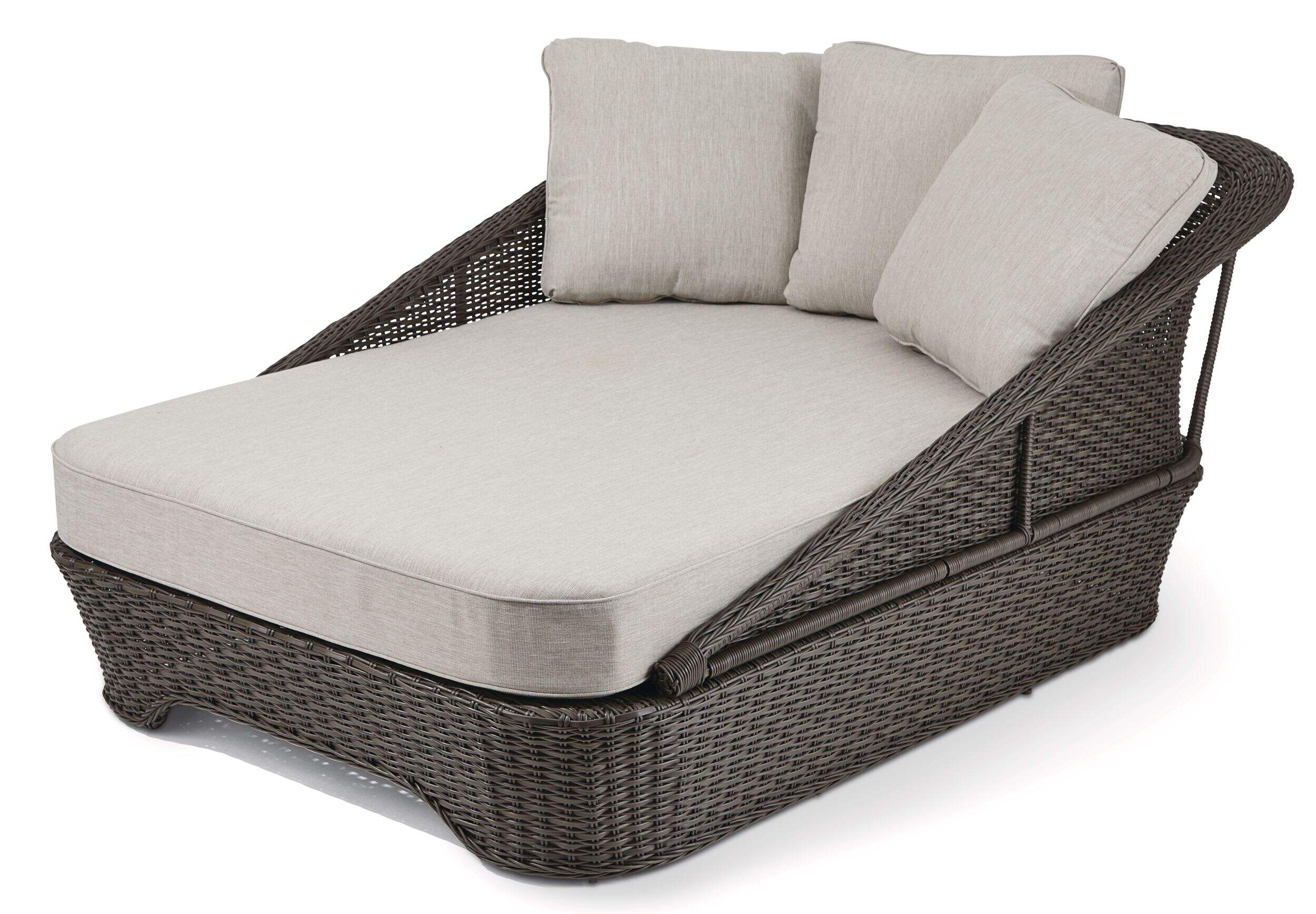CANVAS Summerhill All Weather Wicker Outdoor/Patio Daybed Front_Three_Fourths_Angled_Left