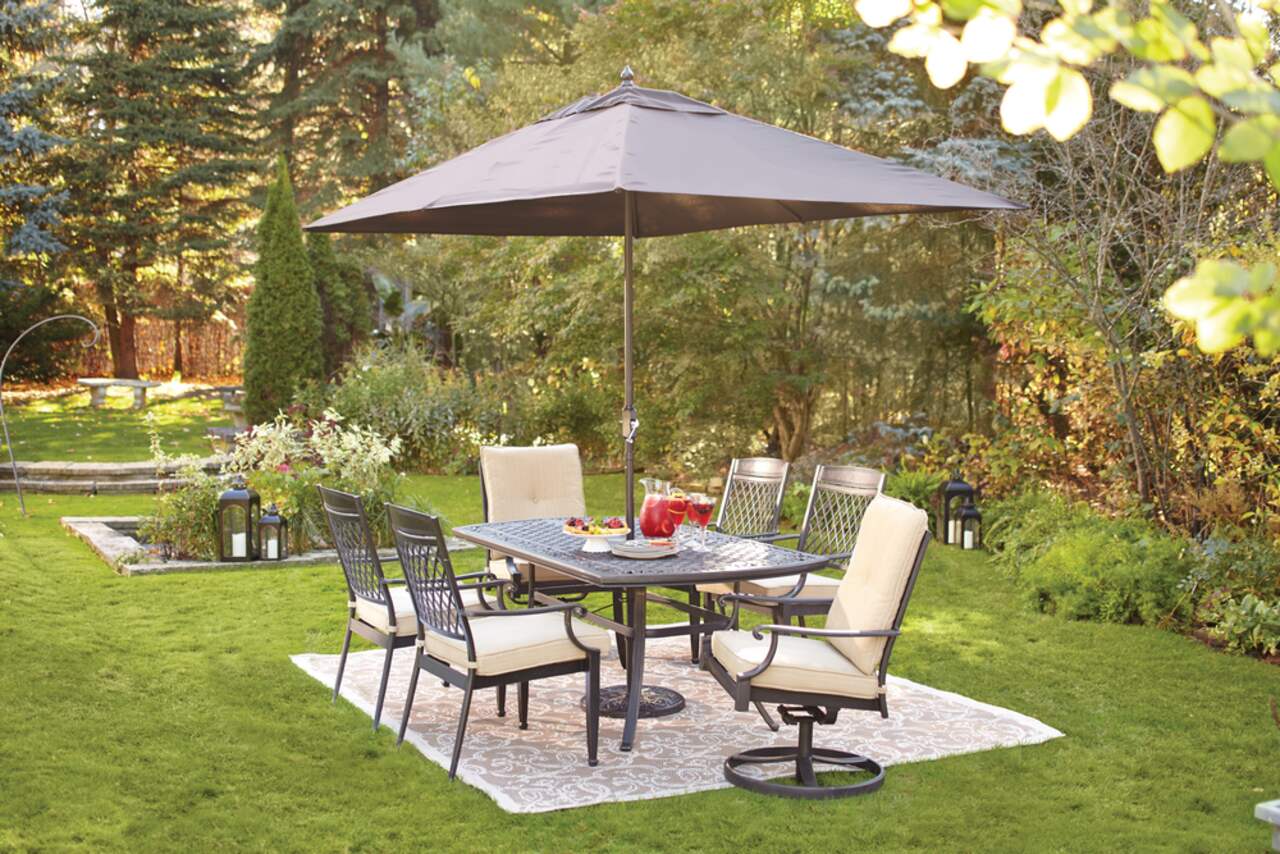 Outdoor patio chairs canadian tire deals
