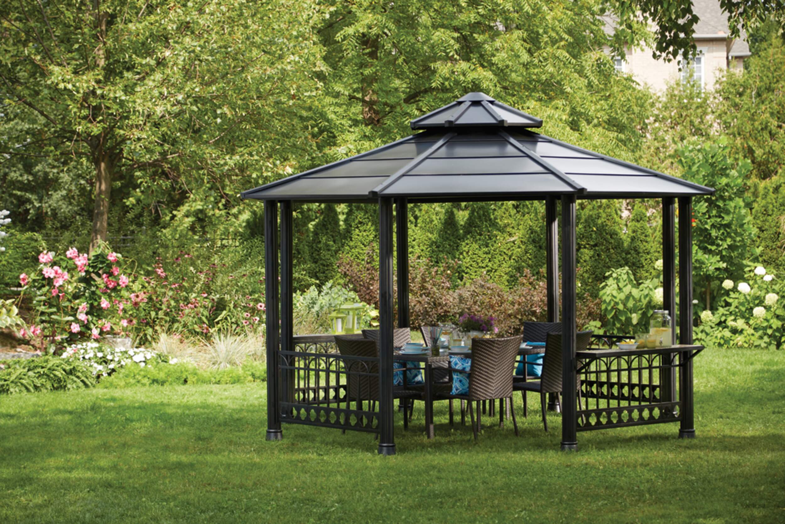 CANVAS Octavia Octagonal Gazebo Front_Flat