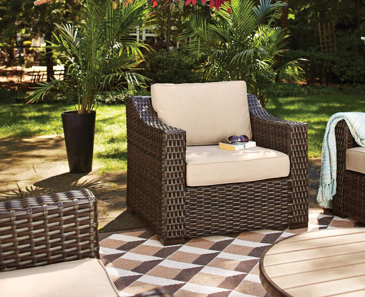 Canadian tire outdoor best sale loungers
