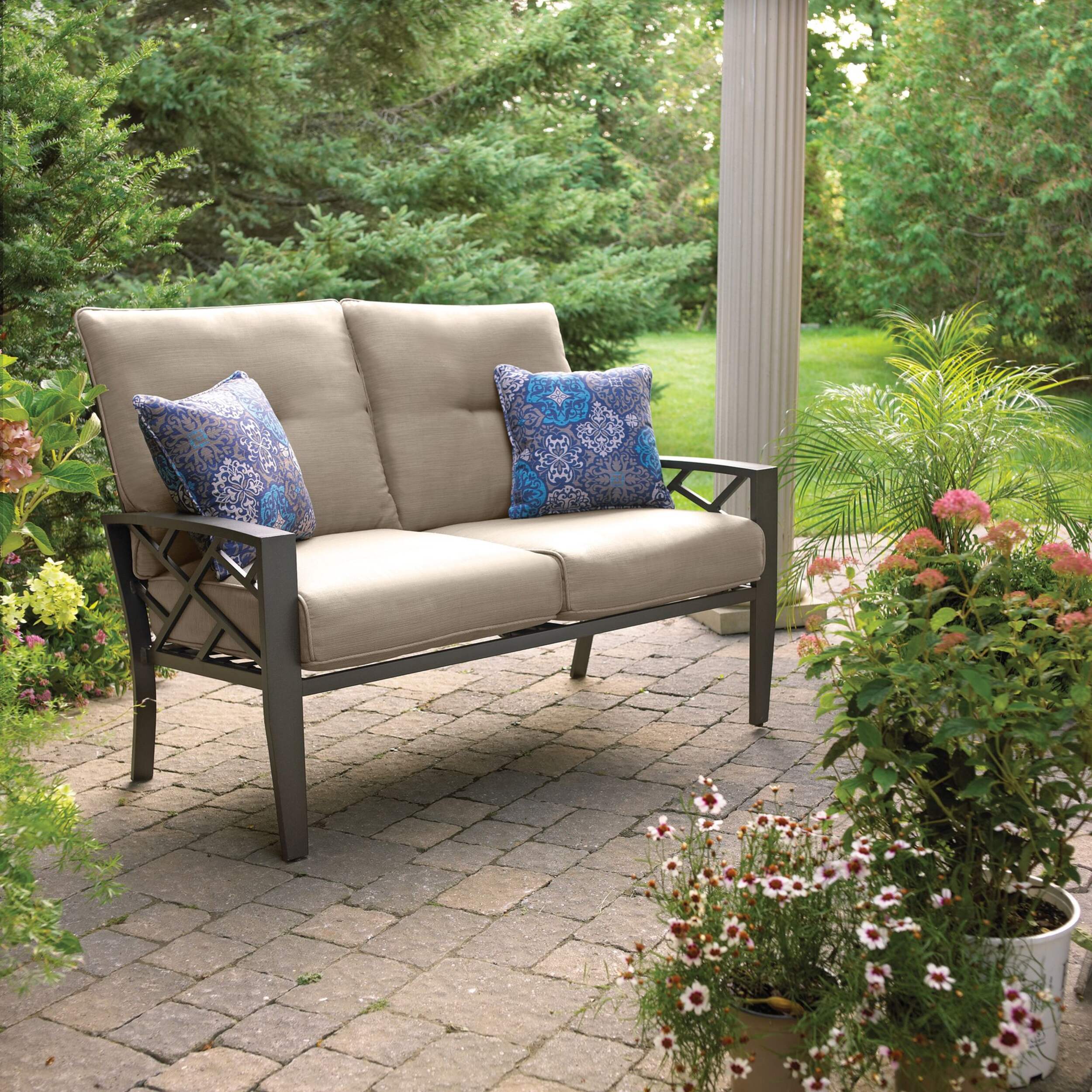 Causeuse de jardin, collection Luca Front_Angled_Right