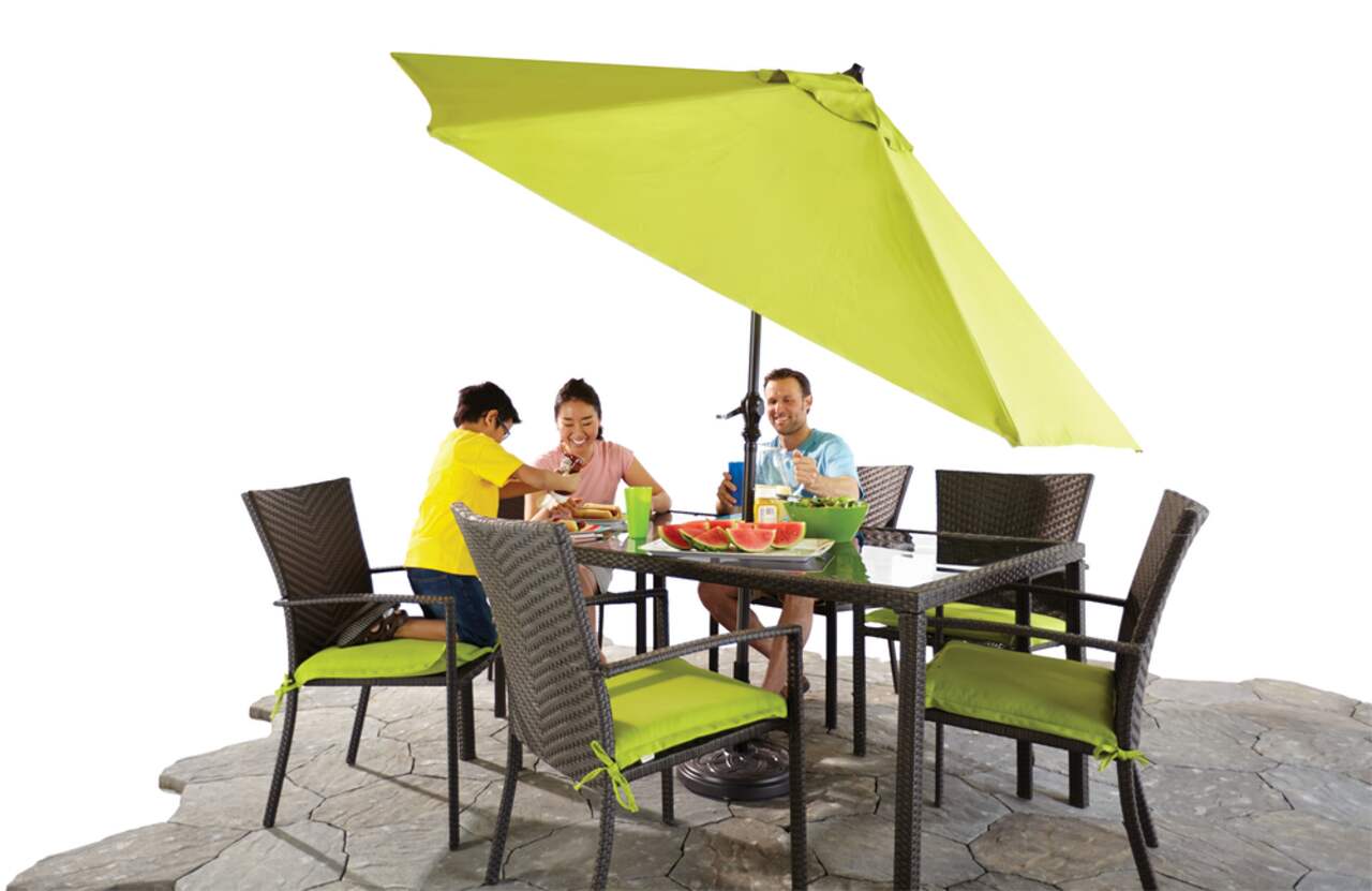 Chair umbrella sales canadian tire