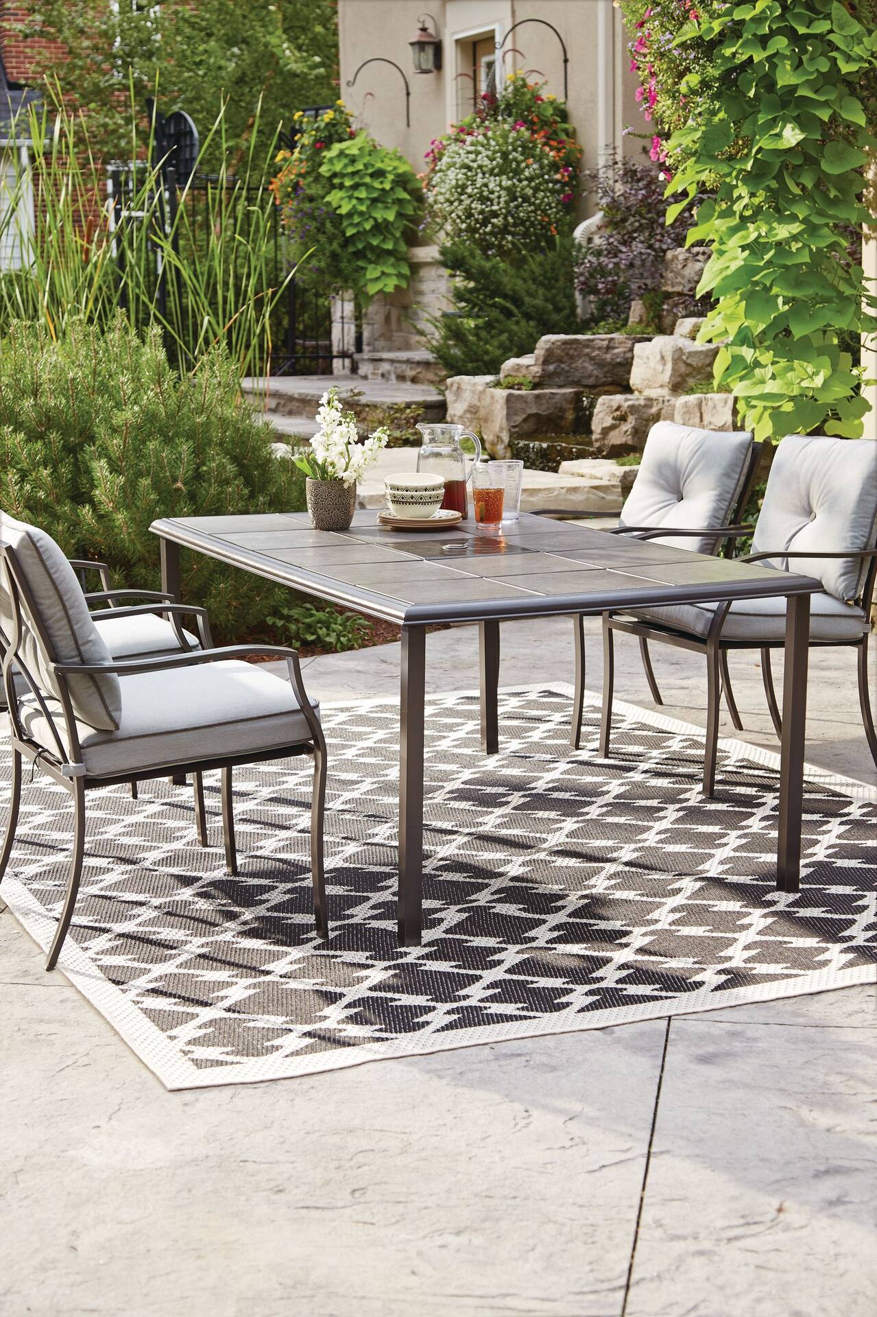 For Living Bluebay Rectangular Steel Outdoor Patio Dining Table w/ Ceramic  Tile, 64x41x28-in