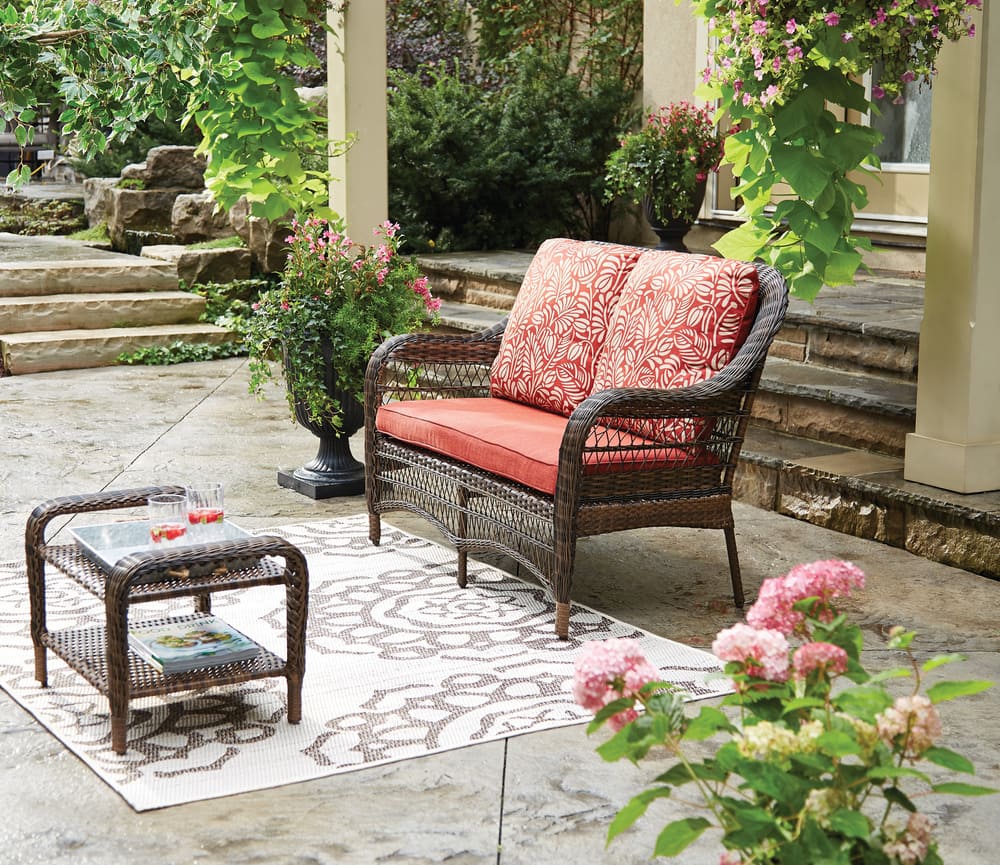 Outdoor seat cushions online canadian tire