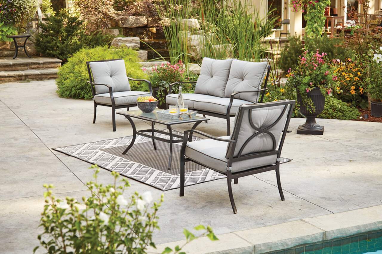 For LivingBluebay Patio Conversation Set 4 pc