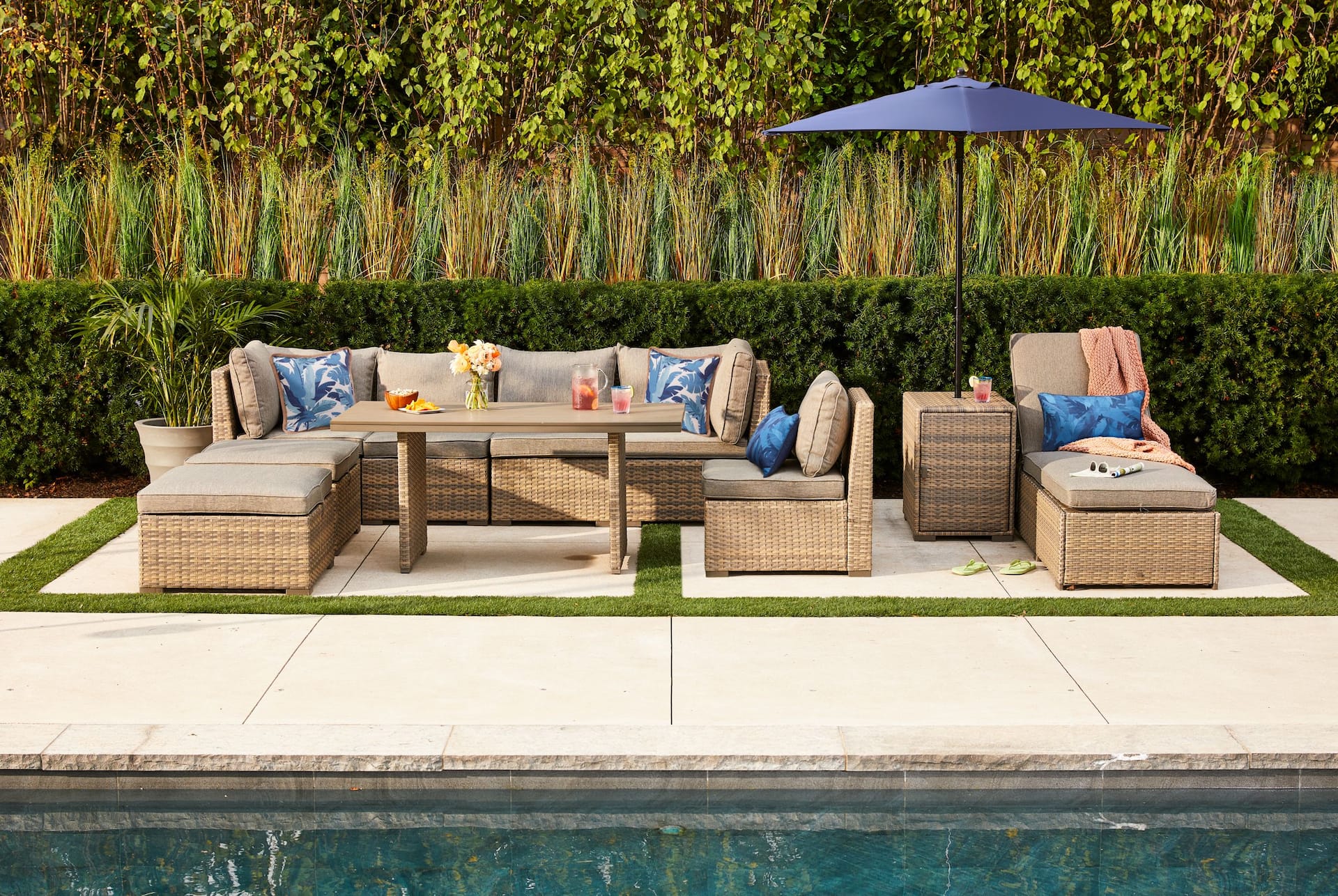 Outdoor patio sectional deals set